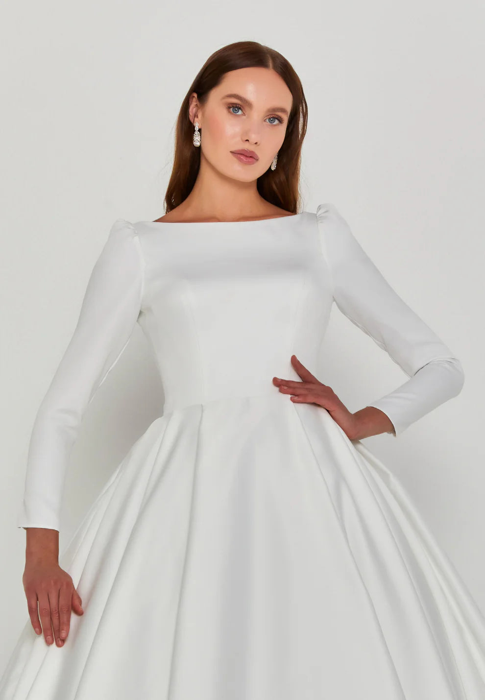 Long Sleeve Maxi Polyester Regular Wedding Dress- Wd005